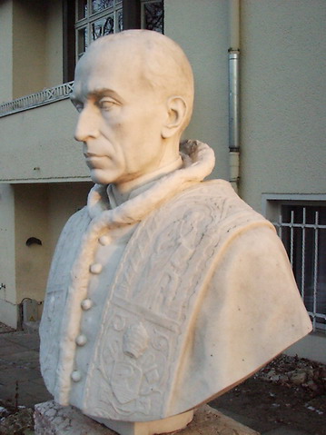 Die Pius-Büste 2003 Die Pius-Büste 2003