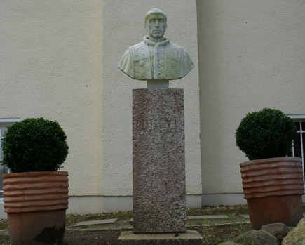 Die Pius-Büste 2007 Die Pius-Büste 2007